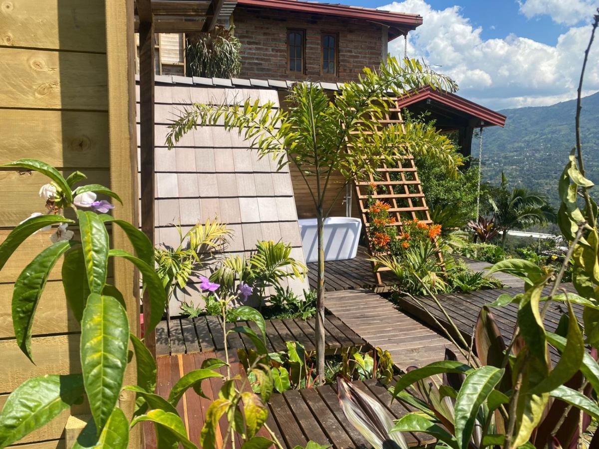 Finca Hotel Tierra Verde Girardota Eksteriør billede