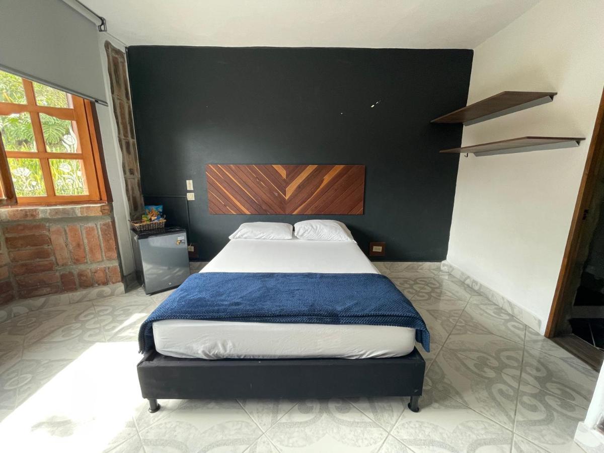 Finca Hotel Tierra Verde Girardota Eksteriør billede