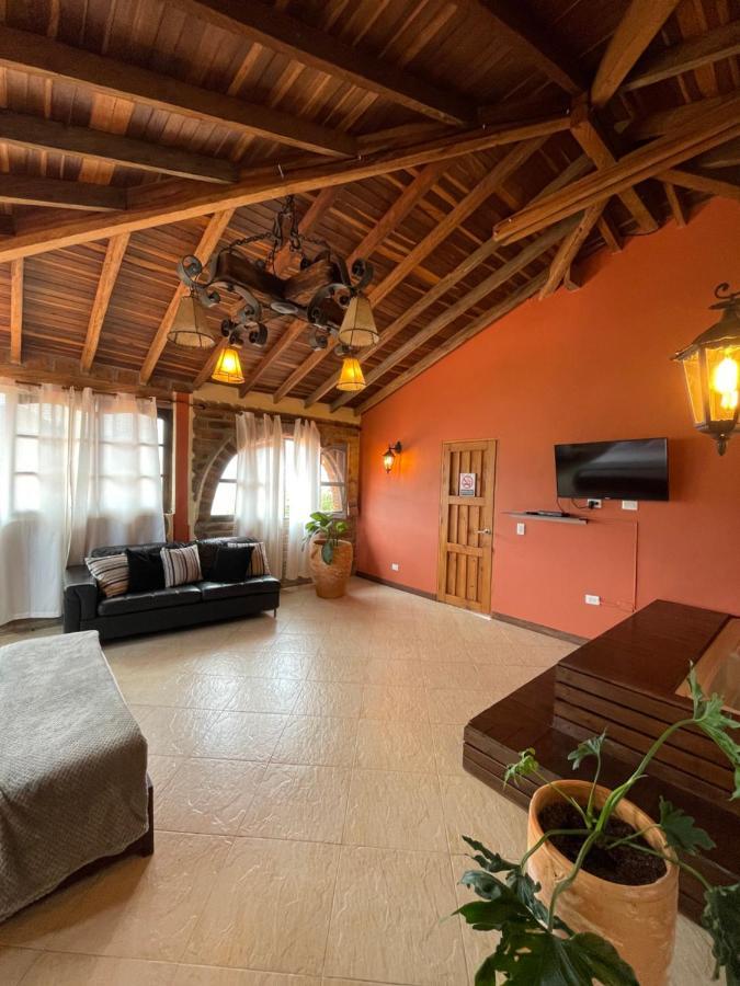 Finca Hotel Tierra Verde Girardota Eksteriør billede